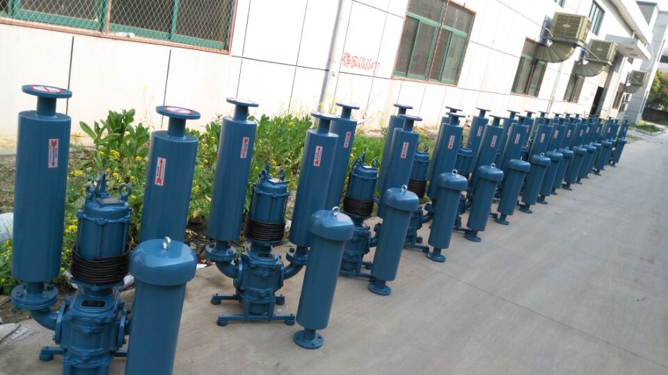 龍鐵沉水式鼓風機